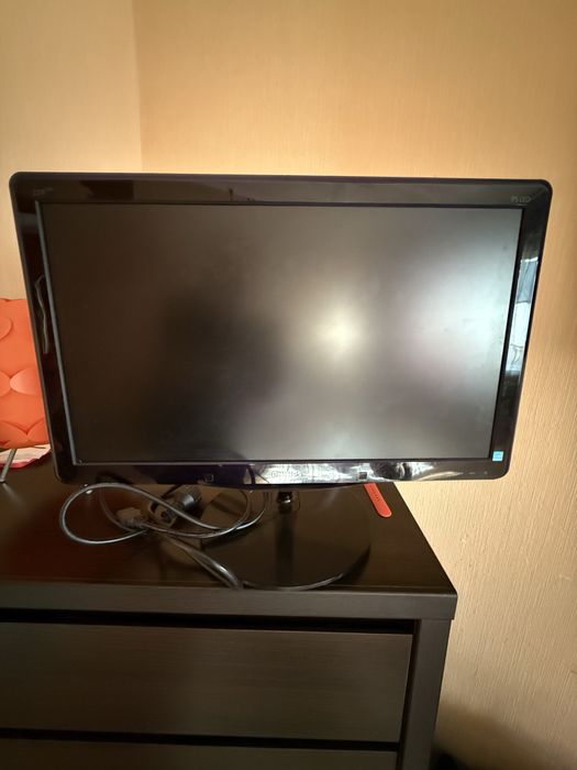 Philips 23" Full HD IPS монітор 237E3Q