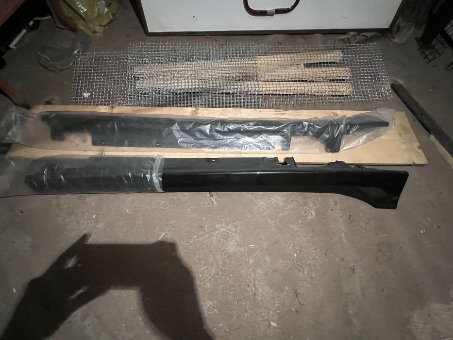 Saias laterais BMW F40