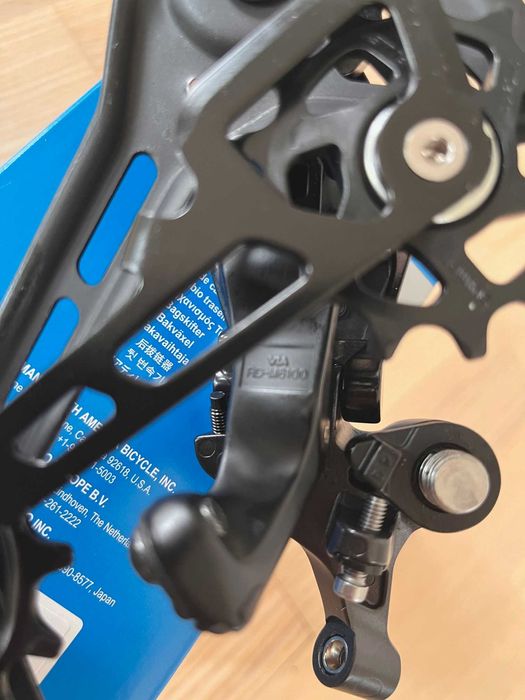Przerzutka tylna Shimano Deore RD-M6100 SGS 10-51 długi wózek 12 mtb