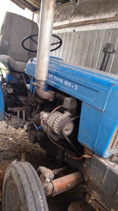 Продам трактор FENG SHOU 180-3 з прицепом та плугом