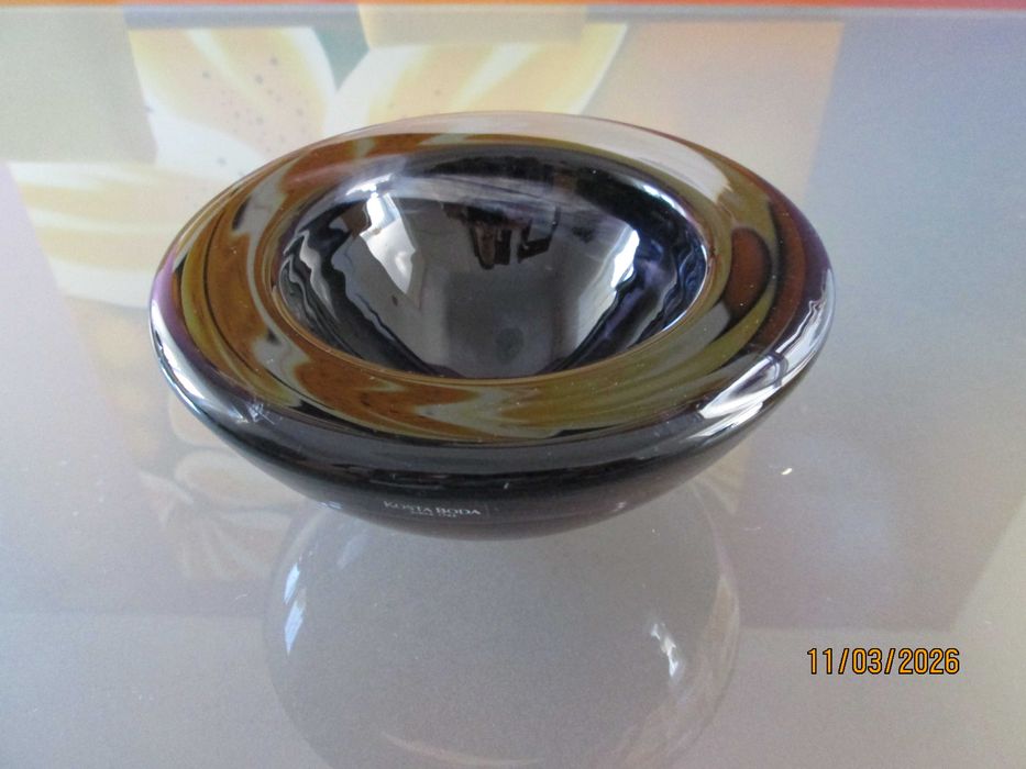 vendo tigela Kosta boda com 17 cm de diâmetro