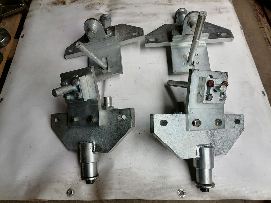 Кузовные адапторы захваты на стапель для рихтовки на Mercedes и BMW