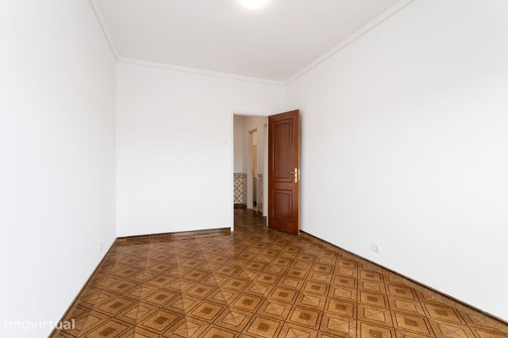T2 para Arrendar em Zona Tranquila e Central, com Varandas e 76 m², Id