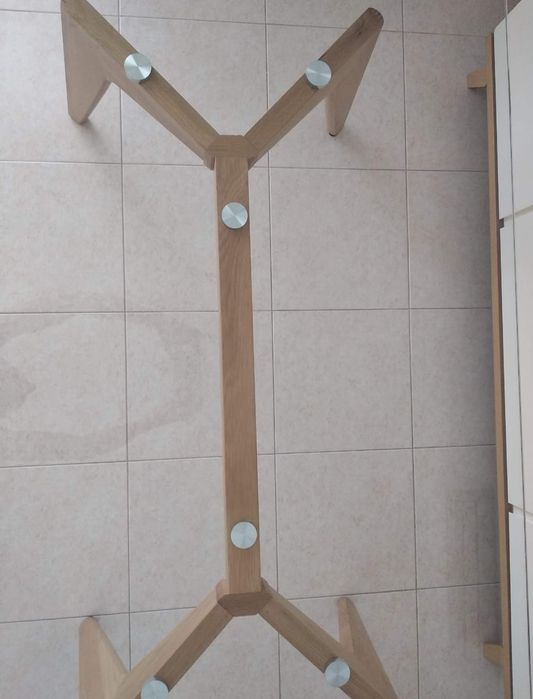 Mesa de jantar em vidro