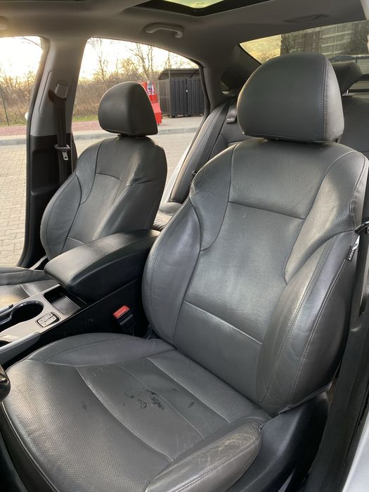 Продам Hyndai Sonata Hybrid 2014 Р