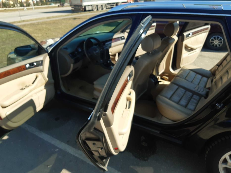 АUDI А6 С5 передній привід  2003 року, 2.5 TDI рестайлінг в максимальній люкс комплектації.