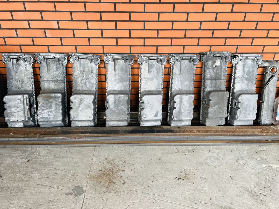 Поддон підон кришка Mercedes w124 210 ом602 603 604 605 606 3.0 дізель