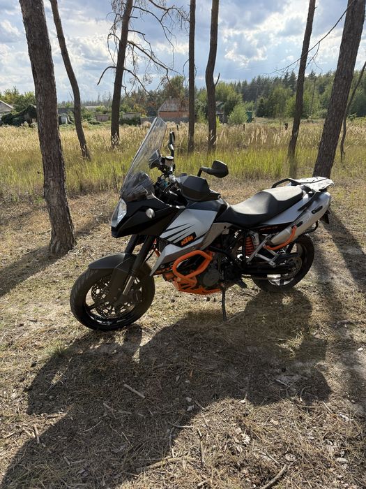 KTM 990 Supermoto