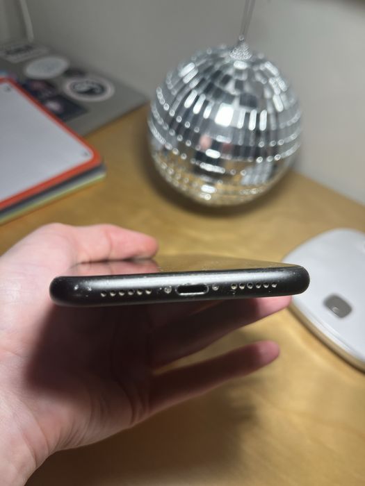 iPhone 11 Czarny 64 GB