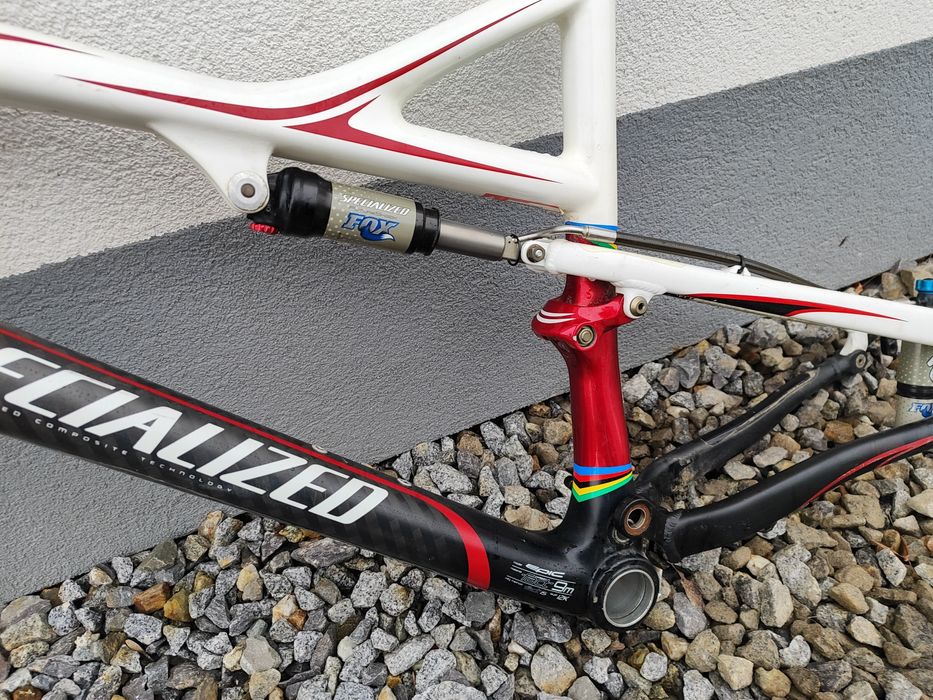 Rama SPECIALIZED EPIC EXPERT 19" carbon pod koła 26