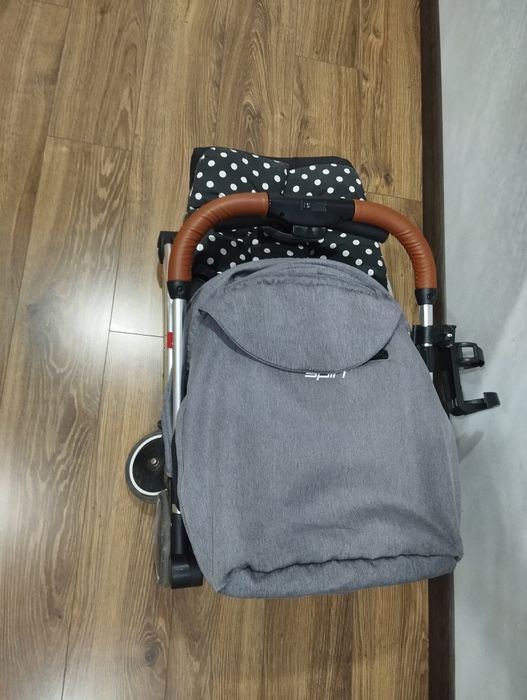 Продам коляску  універсальна