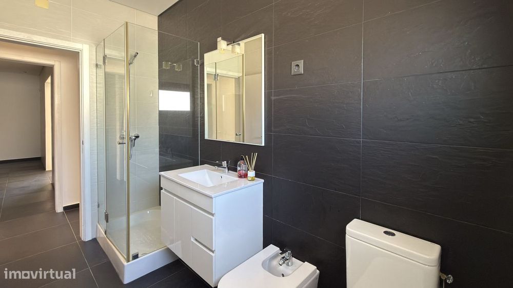 Apartamento T3 totalmente renovado em Pinhal Novo