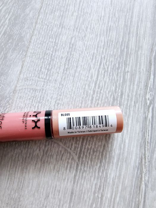 Błyszczyk do ust NYX Butter Gloss creme brulee