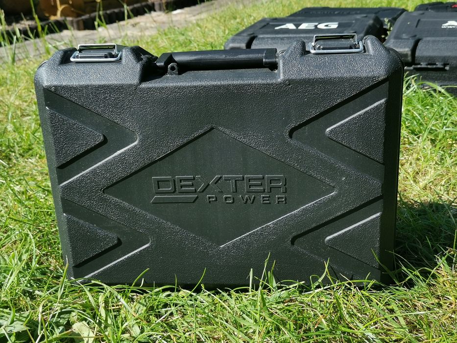 Skrzynki walizki na elektronarzędzia Makita Parkside AEG  Milwauekee