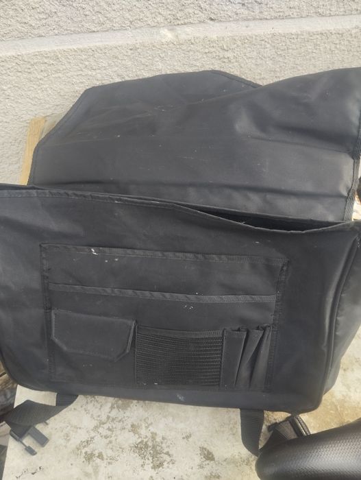 Сумки для ноутбуків