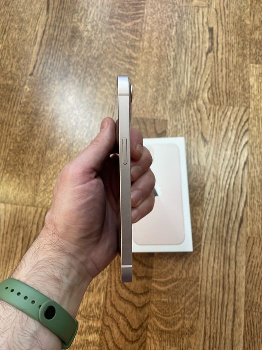 Apple iPhone 13 256GB Pink