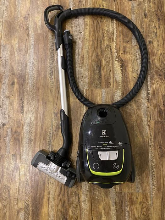 Пилосос порохотяг Electrolux ultrasilencer