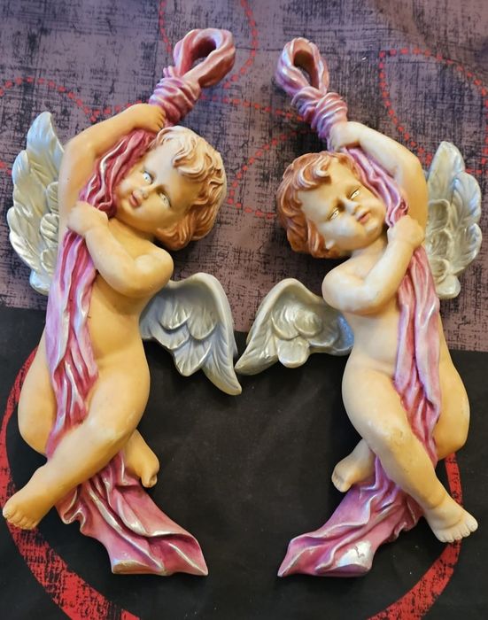 Anjos e Cristo de marfinite