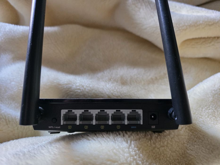 Router Asus RT-N12E-C1