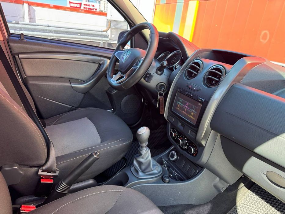 Renault Duster 4*4 Car Invest Ukraine Лізинг