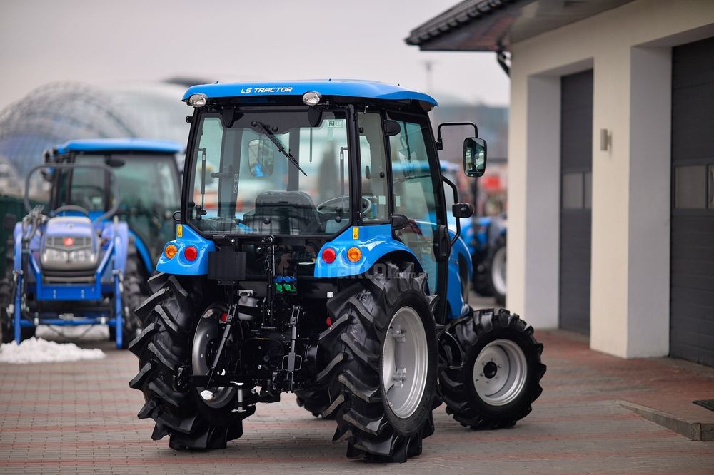 Importer poleca traktor LS Tractor MT3.60 HST 4x4 - 57 KM z kabiną - ciągnik z gwarancją 5 lat