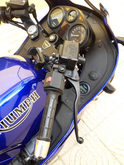 Vendo ou Troco Triumph Trophy 1200