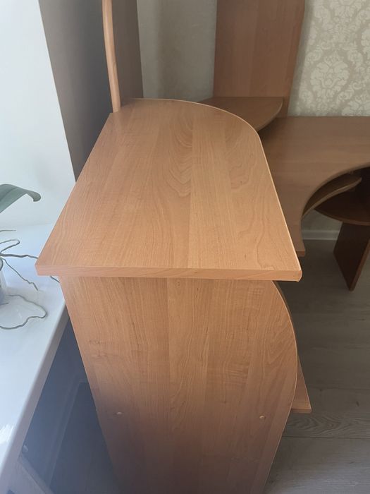 Стіл письмовий кутовий з тумбою колір вільха