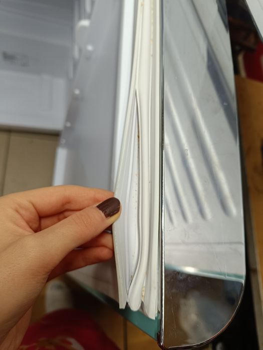 Lodówka seledynowa retro Amica