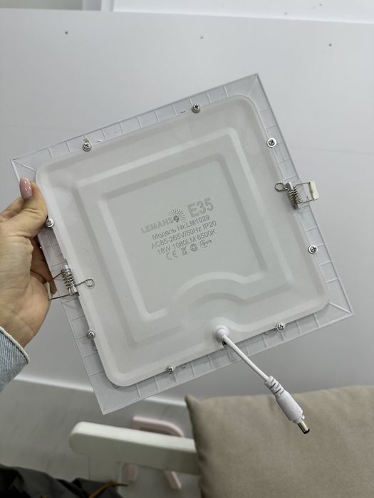 Світодіодна LED панель Lemanso E35 модель LM1029 6500K