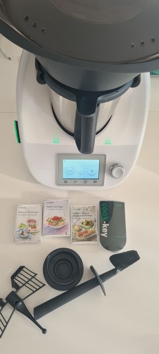 Sprzedam Thermomix Tm5