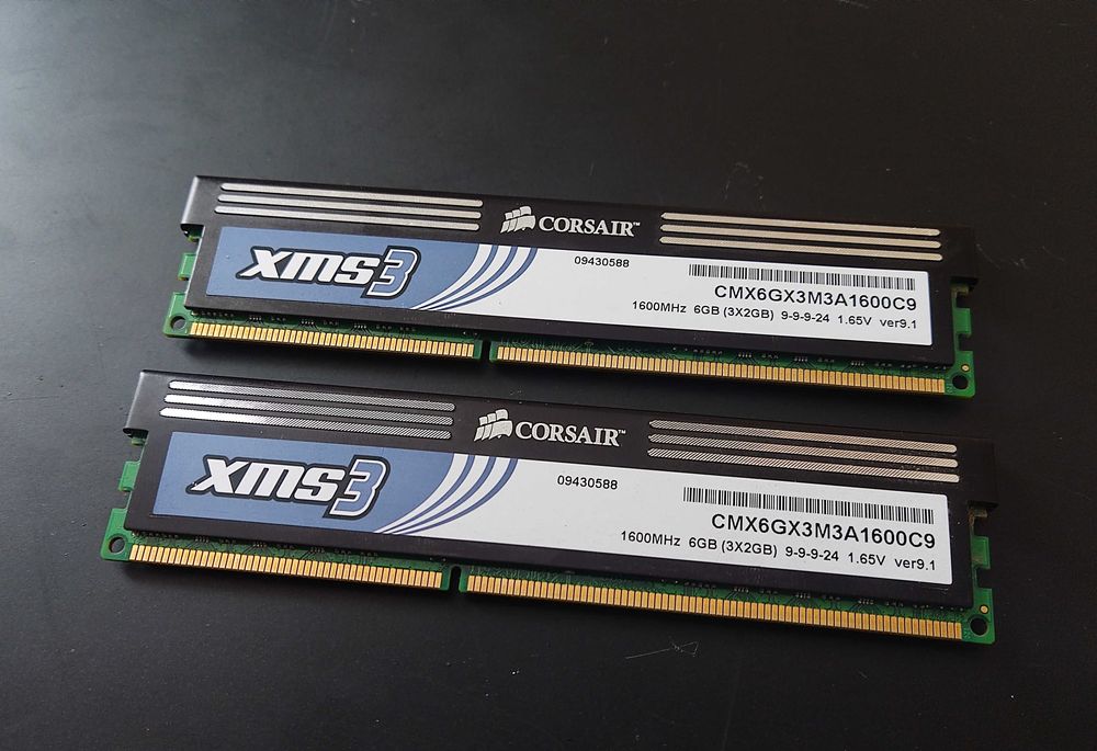 Комплект Оперативної Пам'яті – Corsair XMS3 6GB DDR3 "(3x2GB)" 1600MHz