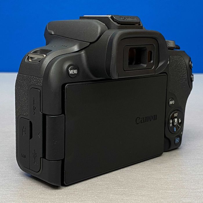 Canon EOS R10 (Corpo) - 24.2MP | 3 ANOS DE GARANTIA