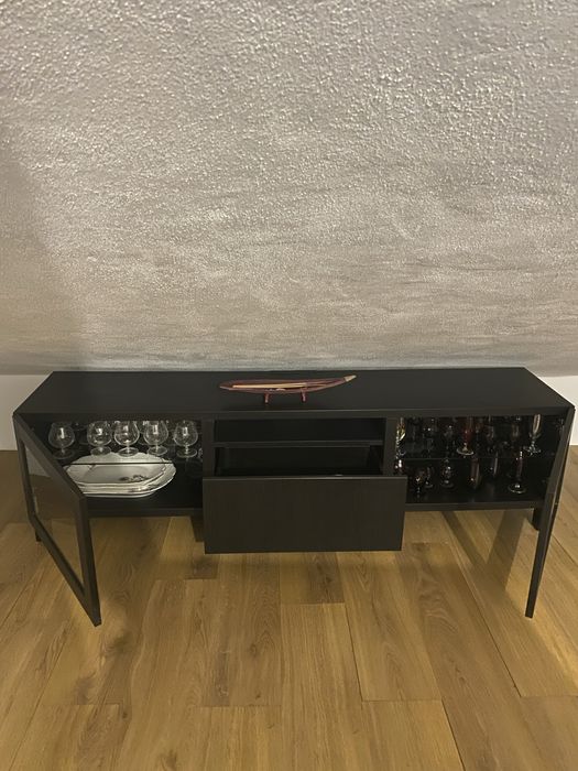 Móvel TV c/ portas e gaveta