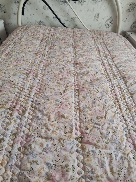 Colcha tecido floral