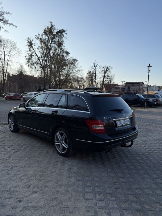 Mercedes  C250 1.8 CGI