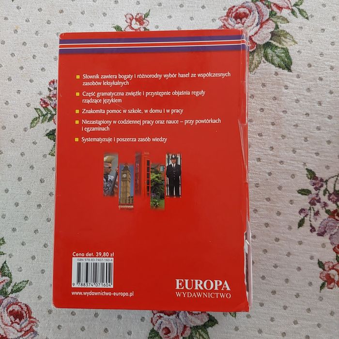 Słownik Angielsko-polski i polsko-angielski z gramatyką