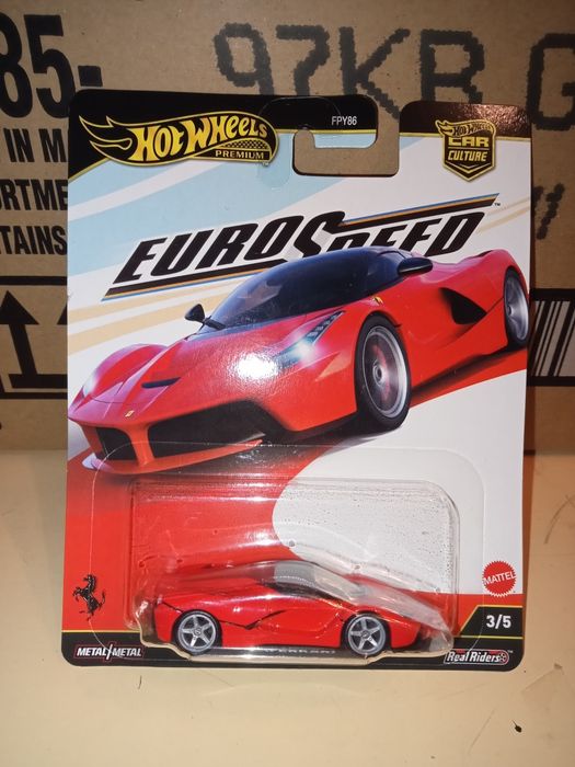 Hot Wheels LaFerrari 10個セット Hot wheels Premium LaFerrari Pyzdry • OLX.pl