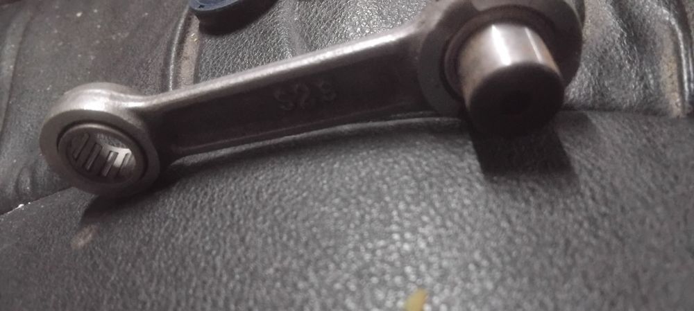 Biela  e piston novos sachs tamanho origina,retentoresl novo
