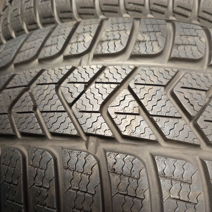 205/50R17 Pirelli Sottozero 3