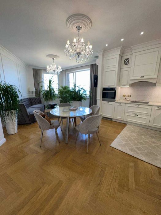 В продаже 3х ком.квартира на Проспекте Шевченко.