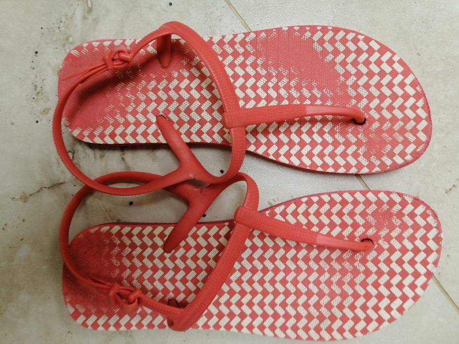 Buty do wody i na kamieniste plaże 38.5