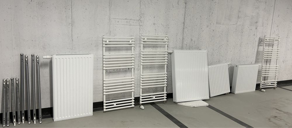 Grzejniki nieużywane panelowe i łazienkowe firmy Purmo