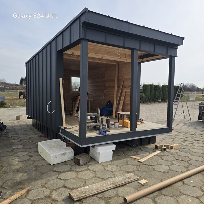 Domek na wodzie tiny house