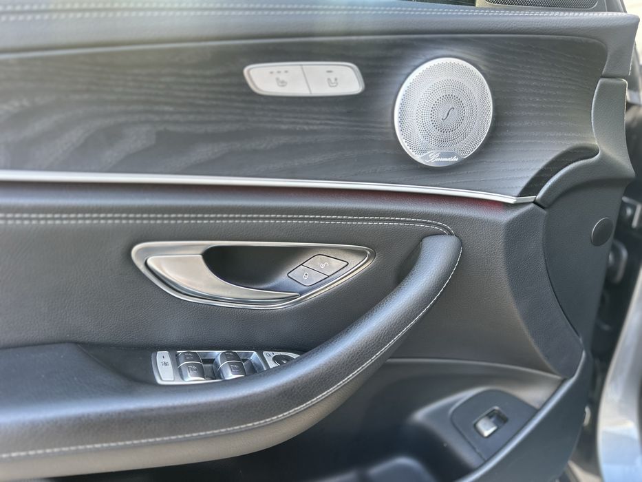 Mercedes E 300de  LOOK 63S AMG FULL extras
