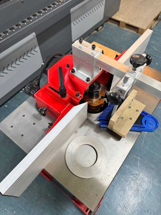 Tupia de Mesa HOLZMANN FS200-400V – Excelente Estado