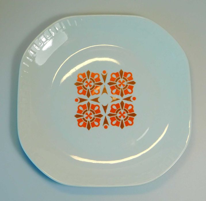 Talerz porcelana Wawel kwadratowy duży 27,5 cm. PRL