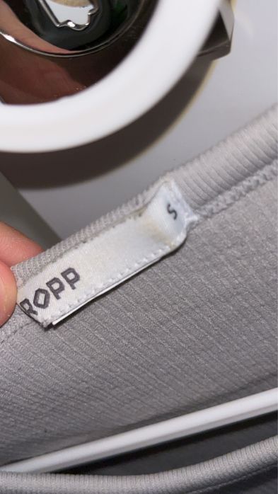 top szary cropp.
