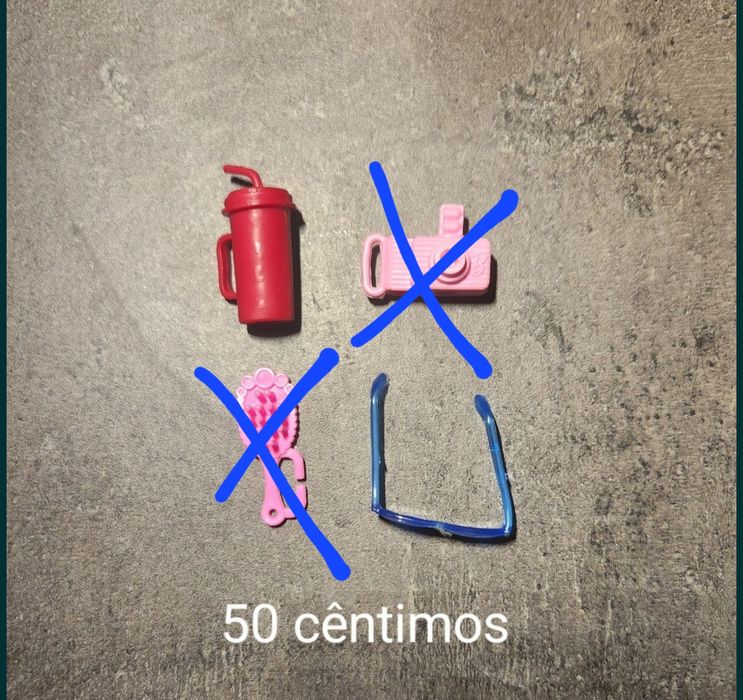 Roupa e acessórios Barbie