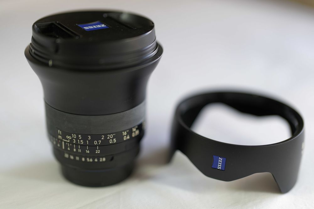 Lente Zeiss Milvus 2.8/18 ZF.2