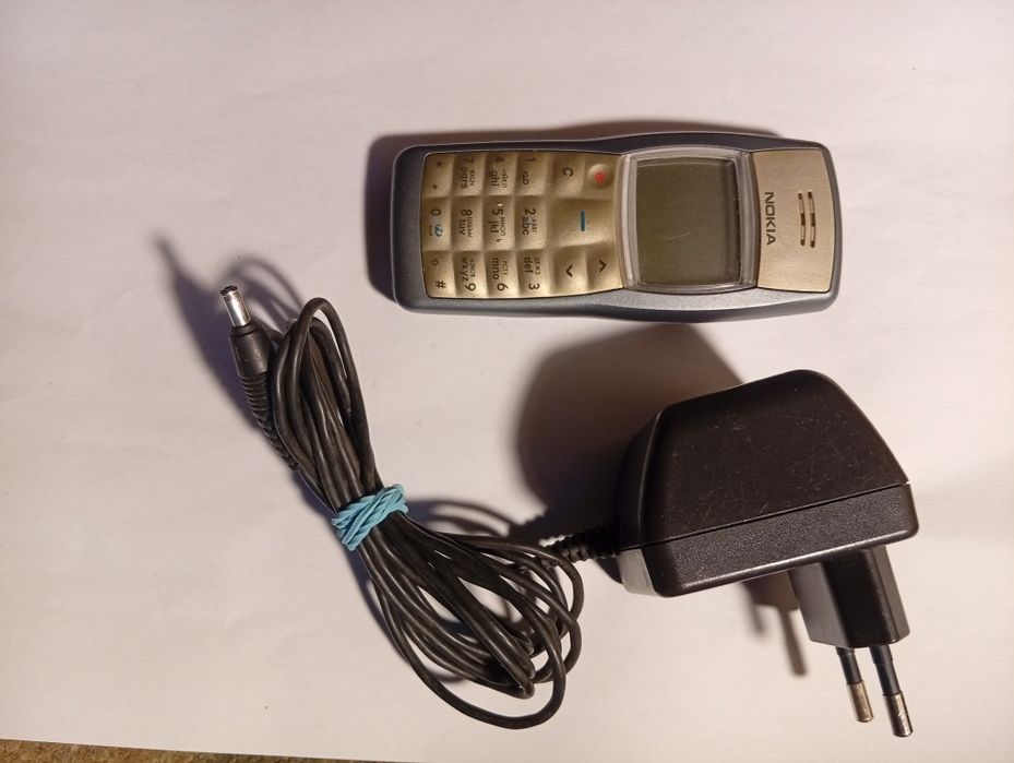 Телефон Nokia 1100(Germany)